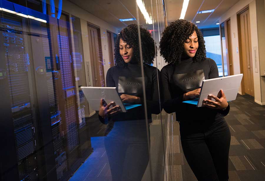 6 important methods to keep servers safe